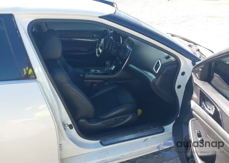 2017 Nissan Maxima 3.5 Sr из США, поврежденный, VIN 1N4AA6AP1HC362693